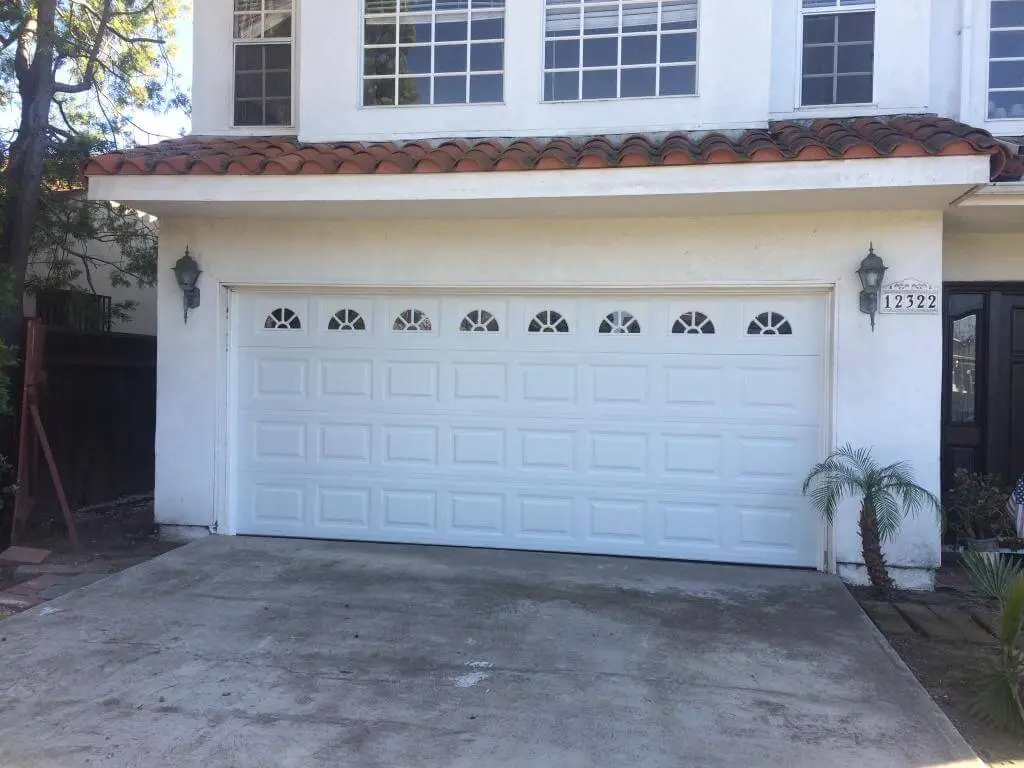 garage door replacement Hampton